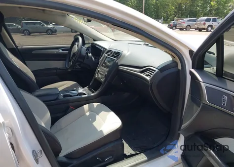 2019 Ford Fusion Se z USA, uszkodzony, nr VIN 3FA6P0HD2KR163089